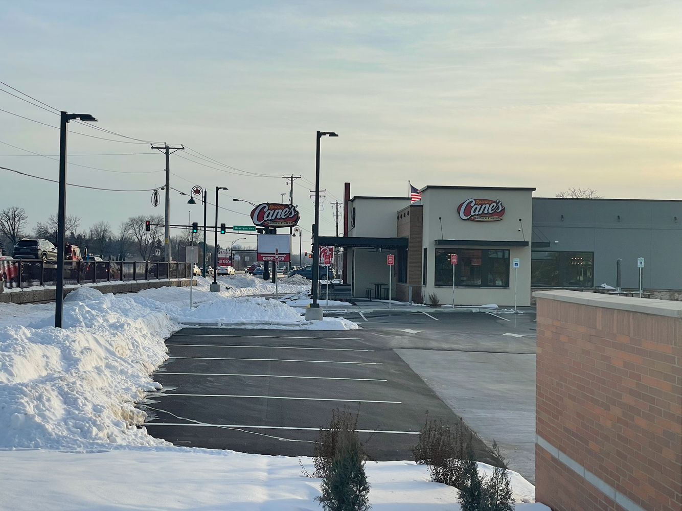 Raising Cane's Chicken Fingers: 3065 White Bear Ave N, Maplewood, MN 55109